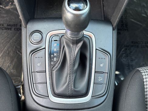 Used 2018 Hyundai Kona SEL image 27