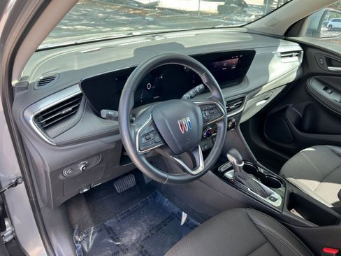 Used 2025 Buick Encore GX Preferred image 28