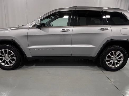Used 2016 Jeep Grand Cherokee Limited w/ Luxury Group II AWD/4WD image 9