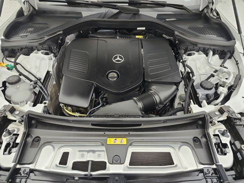 Certified 2025 Mercedes-Benz GLC 350e 4MATIC image 17