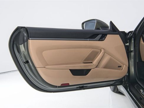 Used 2020 Porsche 911 Carrera S image 16