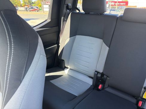 Used 2025 Toyota Tacoma TRD Off-Road image 35