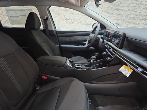 New 2026 Hyundai Tucson SEL image 8