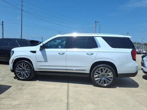 New 2026 GMC Yukon Denali Ultimate AWD/4WD image 4
