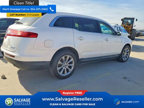 Used 2014 Lincoln MKT AWD w/ Equipment Group 201A image 4