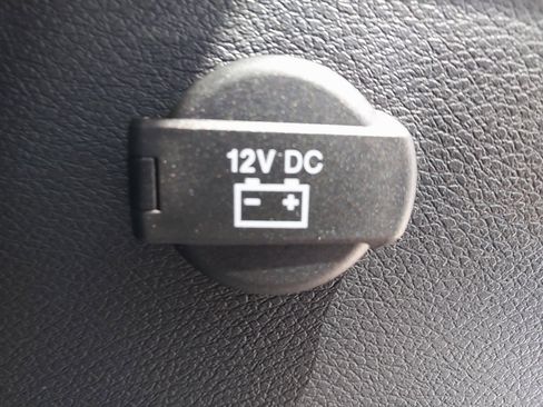 New 2026 Chrysler Voyager LX image 39