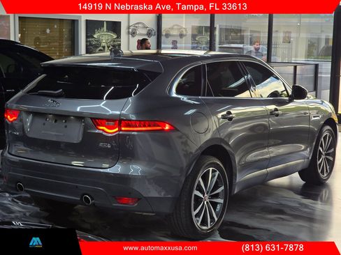 Used 2019 Jaguar F-PACE Prestige AWD/4WD image 13