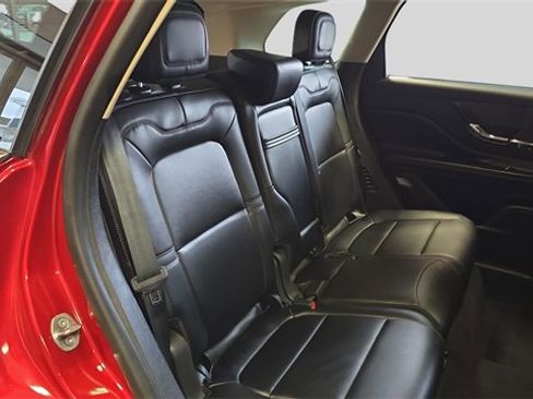 Used 2023 Lincoln Corsair Standard image 17