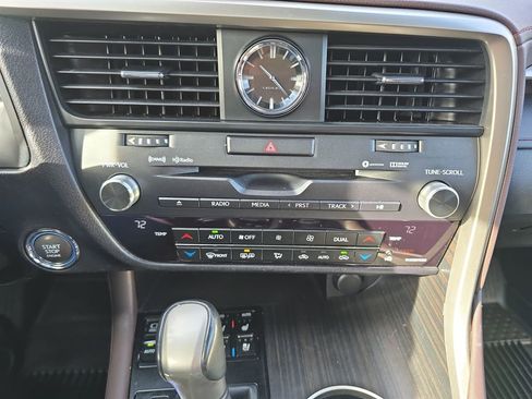 Used 2019 Lexus RX 350 AWD w/ Navigation Package image 17