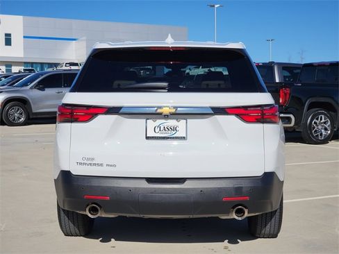 Certified 2022 Chevrolet Traverse LS image 7
