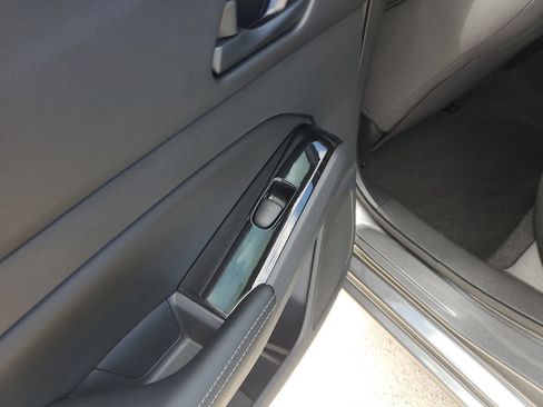 Used 2023 Nissan Altima 2.5 SV w/ SV Premium Package FWD image 16
