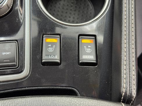 Used 2021 Nissan Maxima 3.5 SV w/ Floor Mat Group image 29