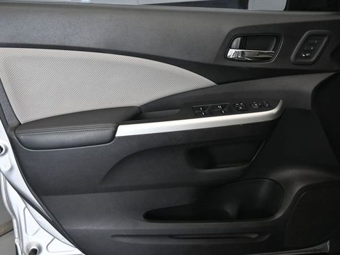 Used 2016 Honda CR-V Touring image 22