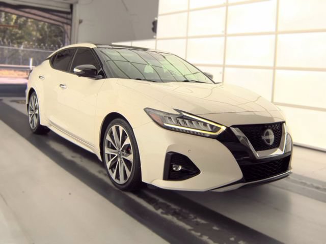 Used 2023 Nissan Maxima Platinum w/ Sport Mat Group FWD image 3
