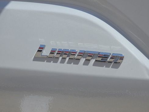 New 2026 Toyota Tacoma Limited AWD/4WD image 10