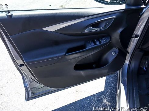 Used 2025 Buick Envista Sport Touring FWD image 22