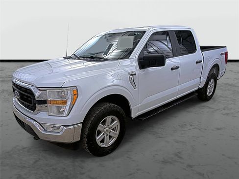Used 2022 Ford F150 XLT w/ Trailer Tow Package AWD/4WD image 1