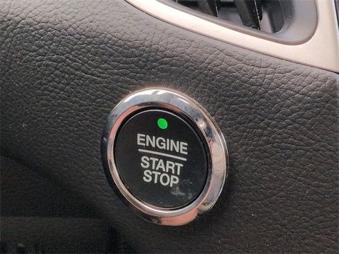 Certified 2023 Ford Edge SE image 26