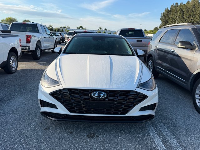 Used 2021 Hyundai Sonata SEL w/ Convenience Package FWD image 4