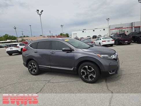 Used 2017 Honda CR-V Touring image 2