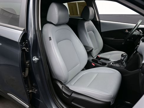 Certified 2021 Hyundai Kona Ultimate w/ Cargo Package image 14