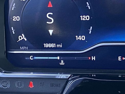 Certified 2022 Chevrolet Silverado 1500 RST w/ Z71 Off-Road Package image 19