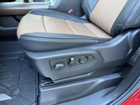 New 2025 Chevrolet Silverado 1500 High Country w/ High Country Premium Package image 14