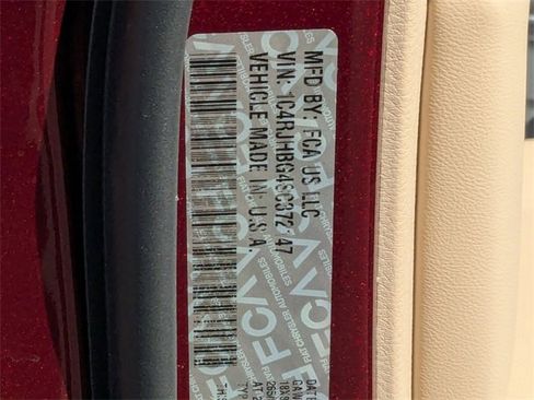 New 2025 Jeep Grand Cherokee Limited w/ Luxury Tech Group II image 41