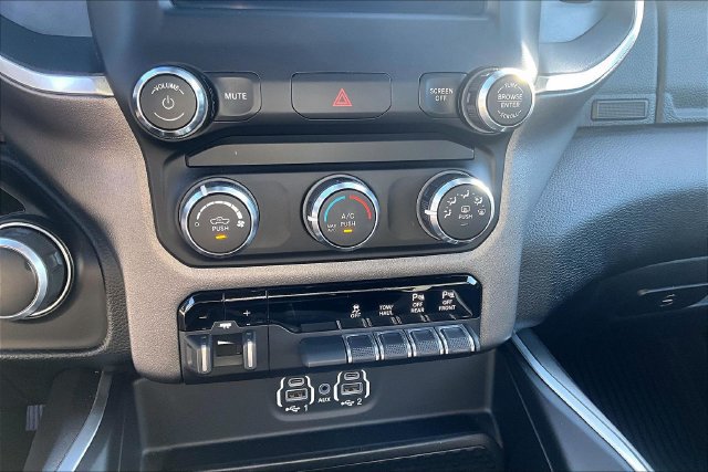 Used 2021 RAM 1500 Big Horn AWD/4WD image 16