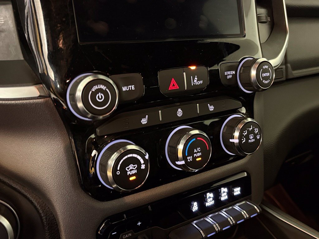 Used 2025 RAM 1500 Big Horn AWD/4WD image 28
