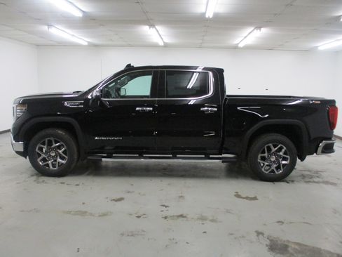 New 2026 GMC Sierra 1500 SLT w/ SLT Premium Package AWD/4WD image 20