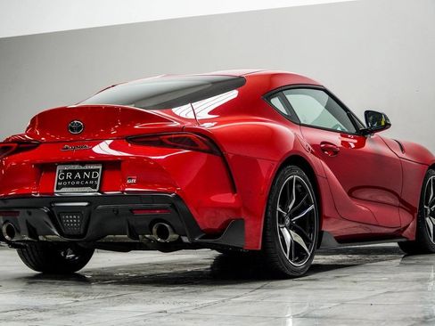 Used 2021 Toyota Supra w/ Safety & Technology Package RWD image 15