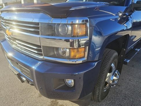Used 2015 Chevrolet Silverado 3500 High Country w/ Duramax Plus Package image 13