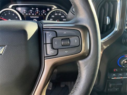 Used 2021 Chevrolet Silverado 1500 High Country image 25