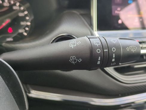 Certified 2022 Jeep Compass Altitude image 26