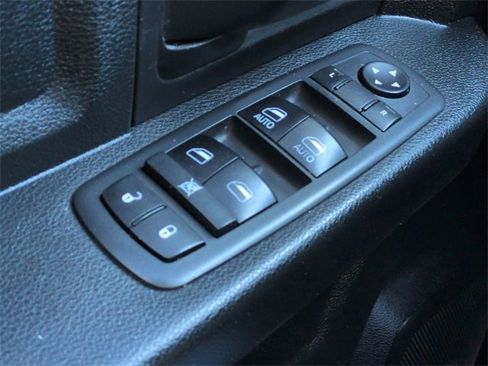 Used 2018 RAM 1500 Express w/ Express Value Package image 24