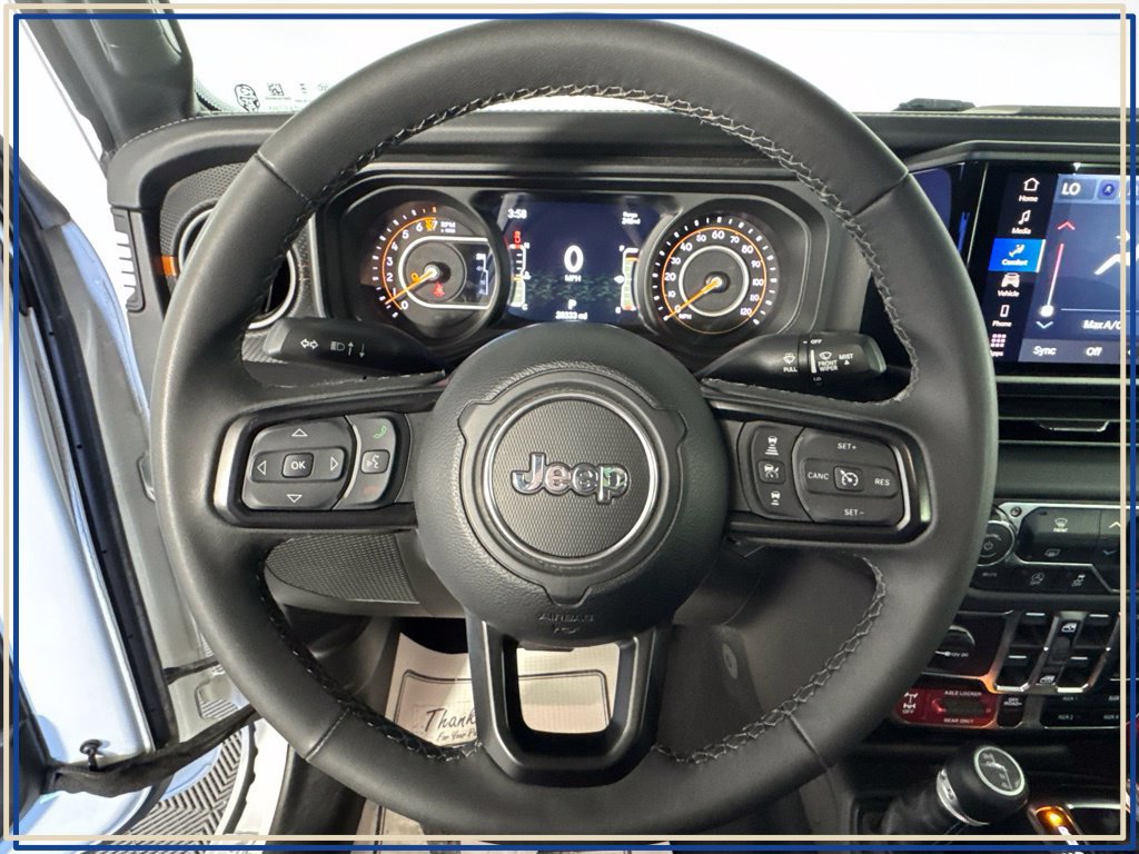 Certified 2026 Jeep Gladiator Mojave AWD/4WD image 21