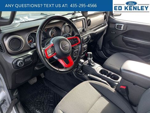 Used 2020 Jeep Gladiator Sport w/ Quick Order Package 24S image 4