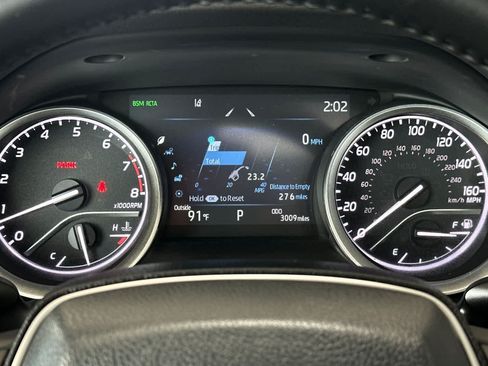 Used 2022 Toyota Camry XLE w/ Navigation Upgrade Package AWD/4WD image 28