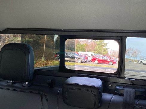 Certified 2024 Ford Maverick Lariat w/ Black Appearance Package image 73