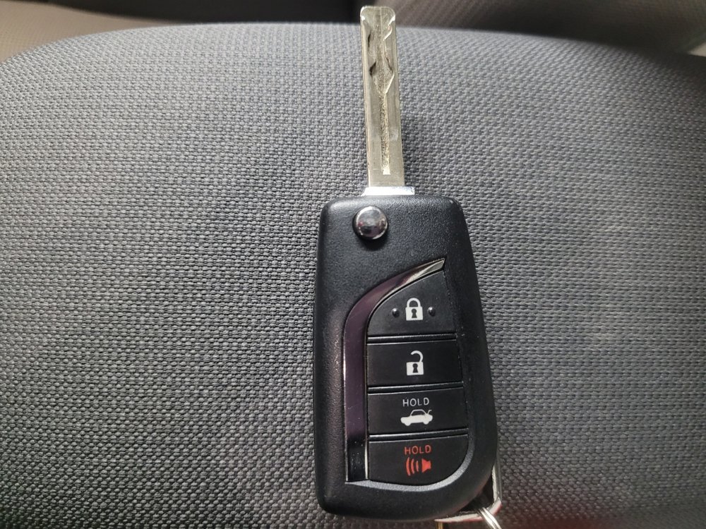 Used 2024 Toyota Corolla LE FWD image 32