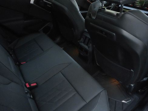 Certified 2025 BMW X3 xDrive30 w/ Premium Package AWD/4WD image 34