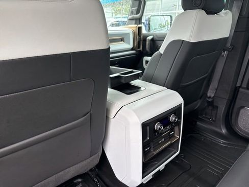 Used 2024 GMC Hummer EV 3X w/ LPO, Illumination Package AWD/4WD image 20