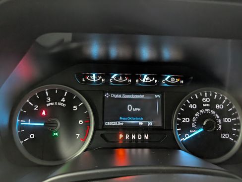 Used 2020 Ford F150 XLT w/ Equipment Group 302A Luxury AWD/4WD image 18
