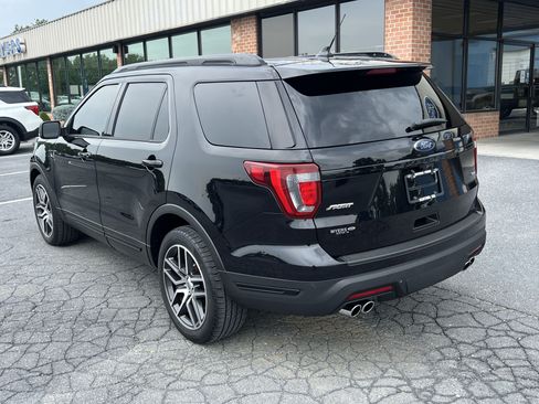 Used 2019 Ford Explorer Sport w/ Equipment Group 401A AWD/4WD image 9