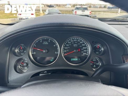 Used 2013 GMC Sierra 2500 Denali w/ Suspension Package, Off-Road image 13