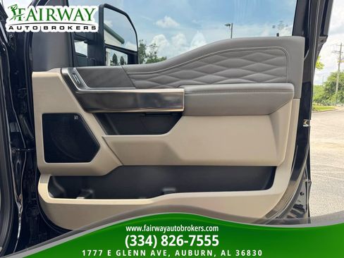 Used 2025 Ford F250 Platinum w/ Platinum Plus Package AWD/4WD image 31