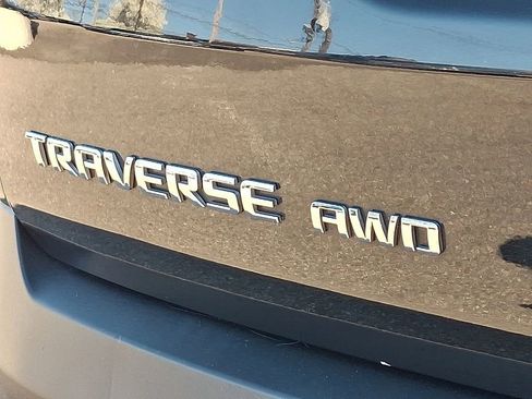 Used 2019 Chevrolet Traverse RS AWD/4WD image 29