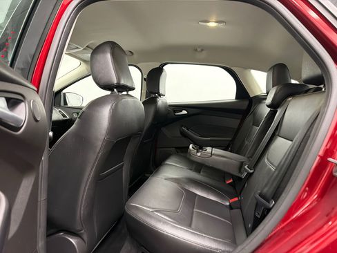 Used 2016 Ford Focus Titanium w/ Exterior Protection Package image 15