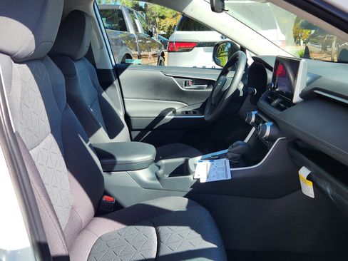 Certified 2025 Toyota RAV4 XLE image 15